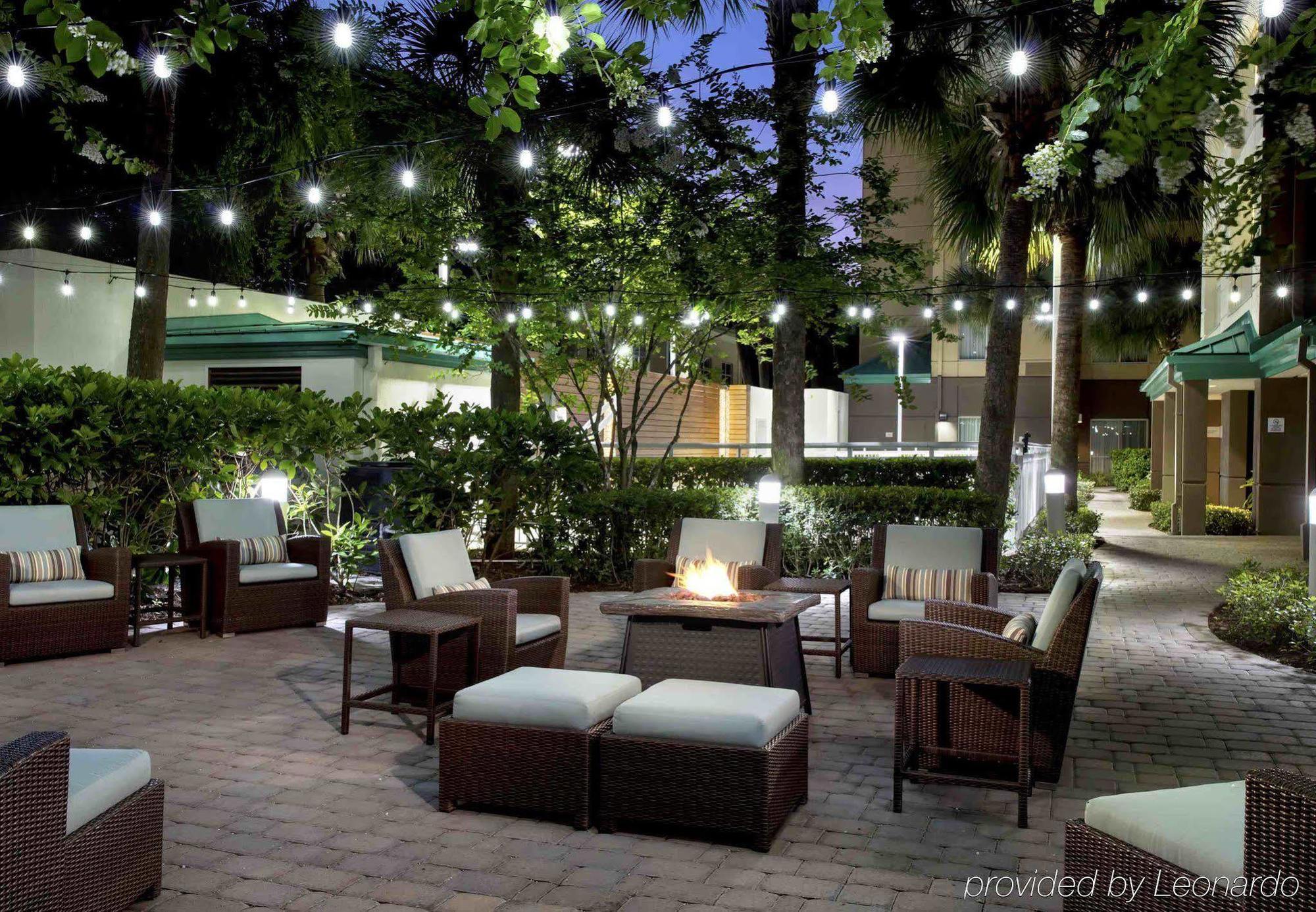 Courtyard By Marriott Orlando Downtown Hotel Ngoại thất bức ảnh